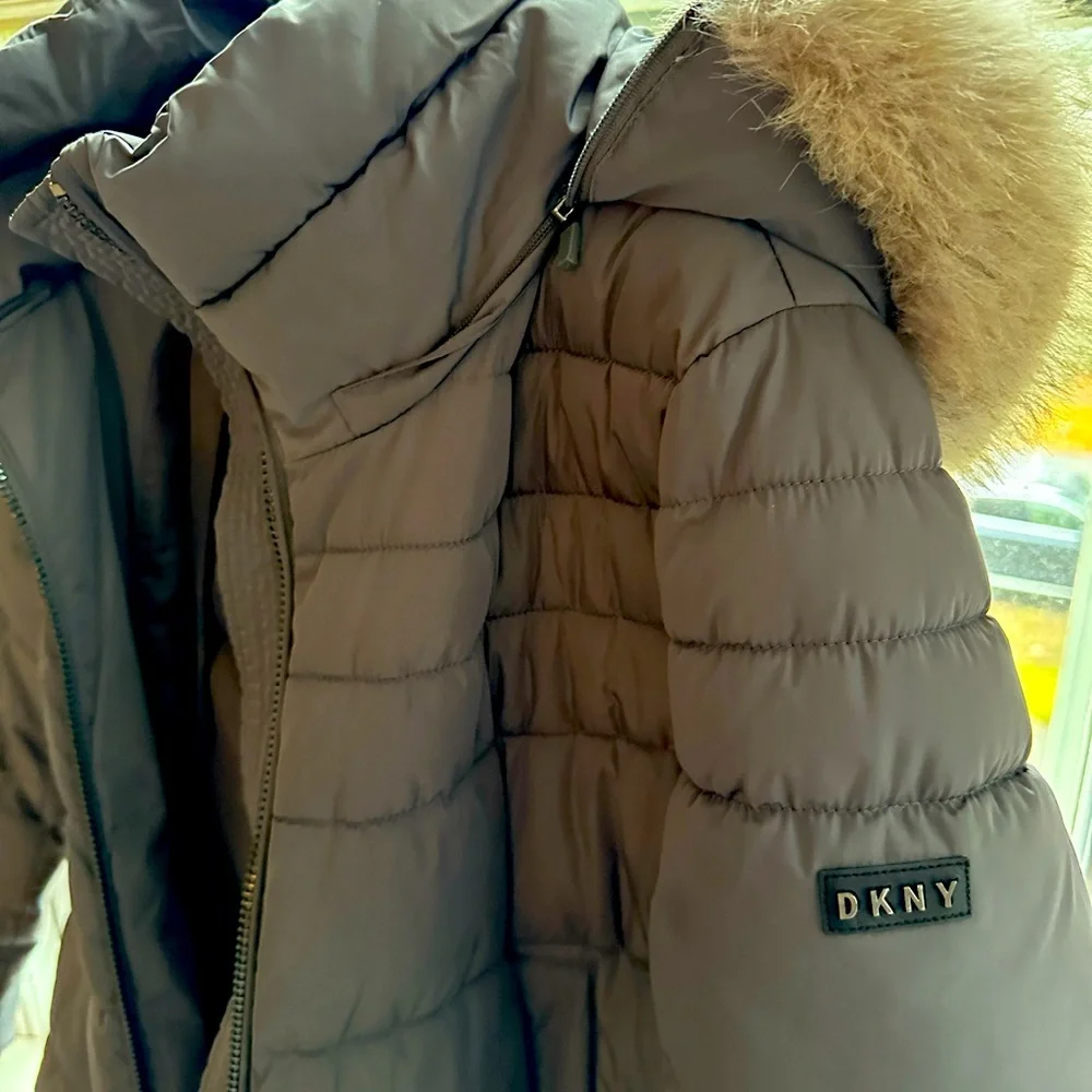 DKNY Long Puffer Coat - Picture 4 of 8